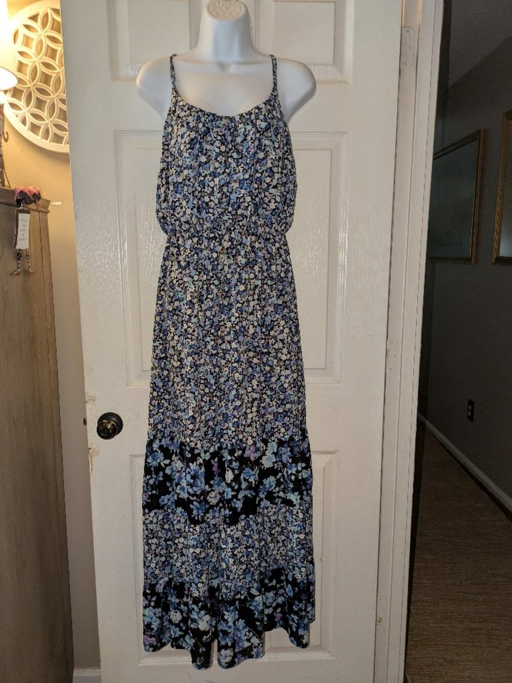 Beautiful women dress size medium